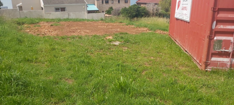 0 Bedroom Property for Sale in Wavecrest Eastern Cape